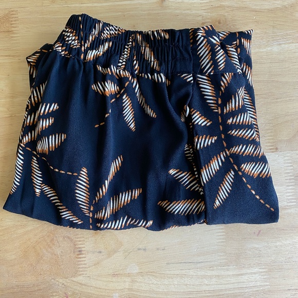 A New Day Palazzo Wide Leg Leaf Elastic Wrap Pants - Picture 6 of 10